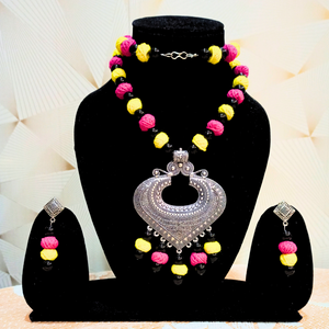 Magenta & yellow cotton thread necklace set